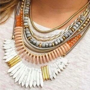 Stella & Dot Ezra Statement Necklace